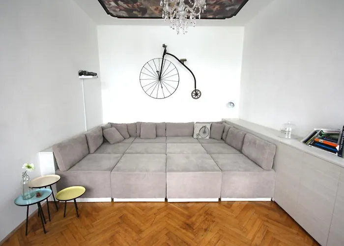 For The Bold, Chic And Open Minded Wien